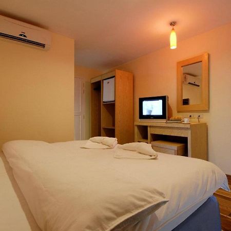 Jerung Hotel Khao Lak Eksteriør billede